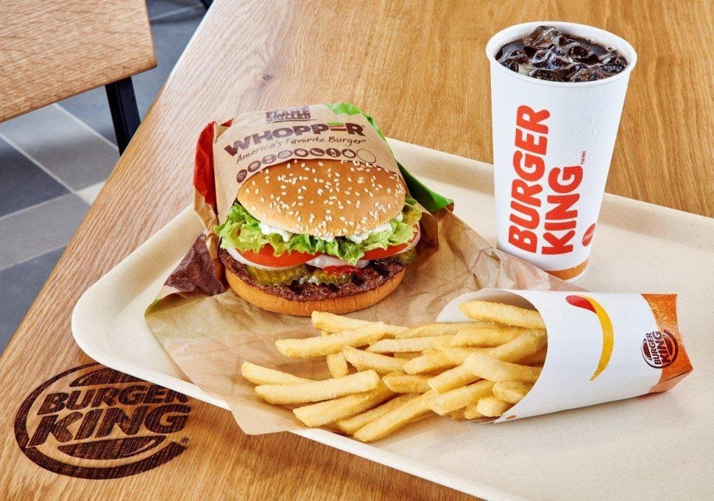 Burguer King doa sua receita líquida para o SUS