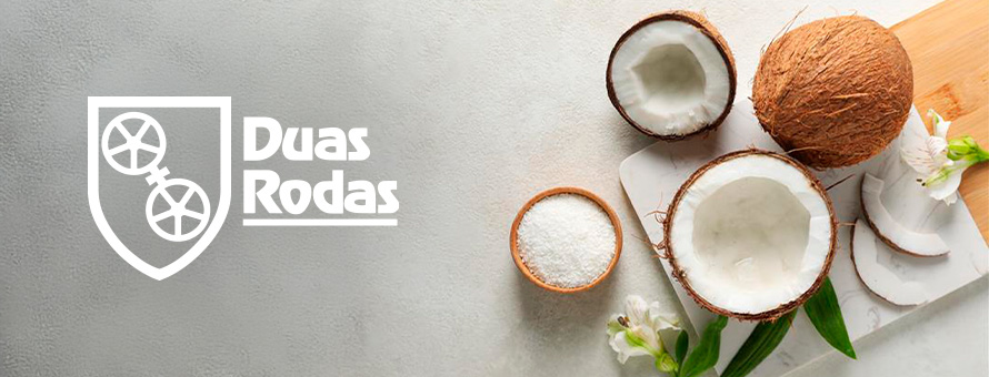 Fundo cinza com imagem de cocos e a logo da Duas Rodas.